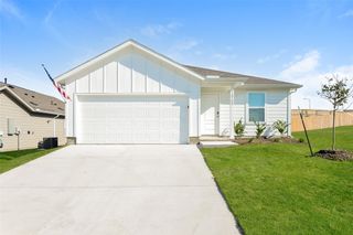 10700 Dusty Ranch Road, Fort Worth, TX 76108