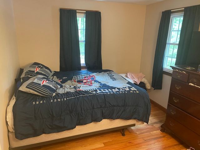 4 Indian Meadow Rd, Middleboro, MA 02346