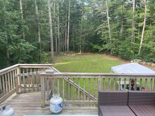 4 Indian Meadow Rd, Middleboro, MA 02346