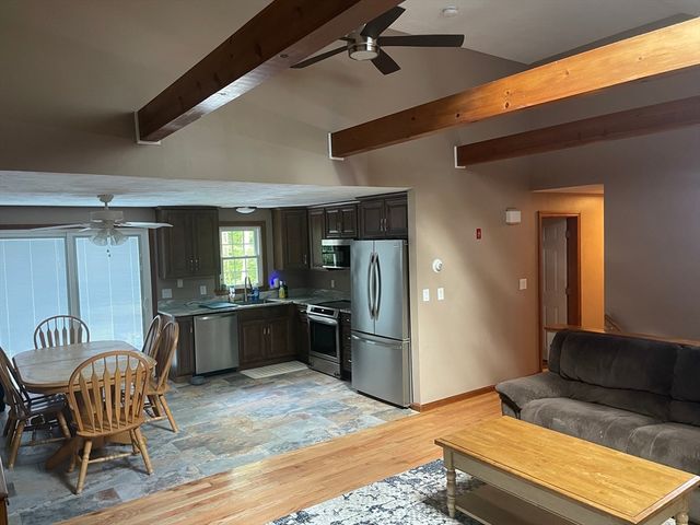 4 Indian Meadow Rd, Middleboro, MA 02346