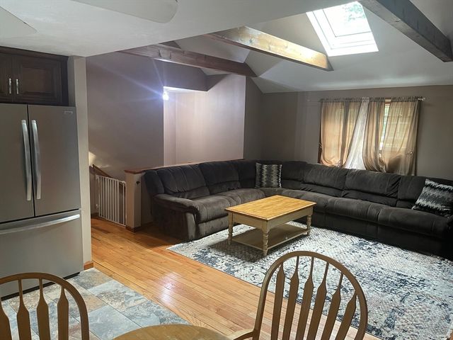 4 Indian Meadow Rd, Middleboro, MA 02346