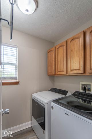 1906 Windsor Lane, Danville, IN 46122