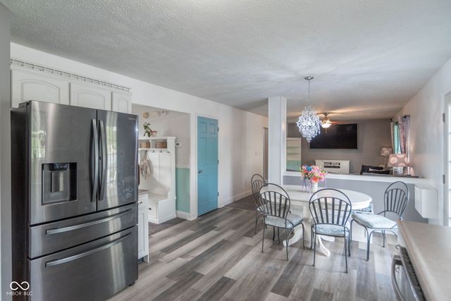 1906 Windsor Lane, Danville, IN 46122