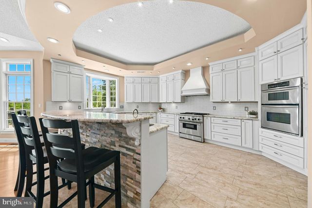 15 GREAT HILLS RD, New Hope, PA 18938