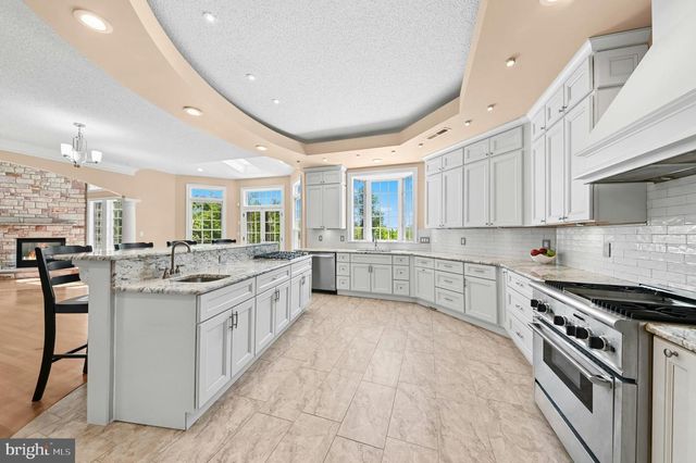 15 GREAT HILLS RD, New Hope, PA 18938