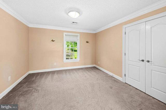 15 GREAT HILLS RD, New Hope, PA 18938