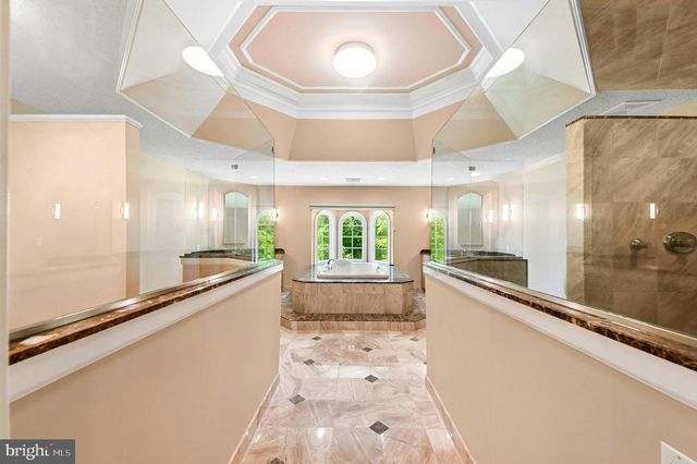 15 GREAT HILLS RD, New Hope, PA 18938