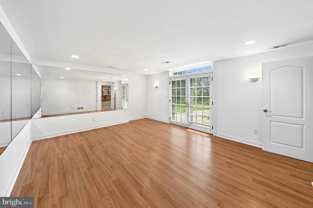 15 GREAT HILLS RD, New Hope, PA 18938