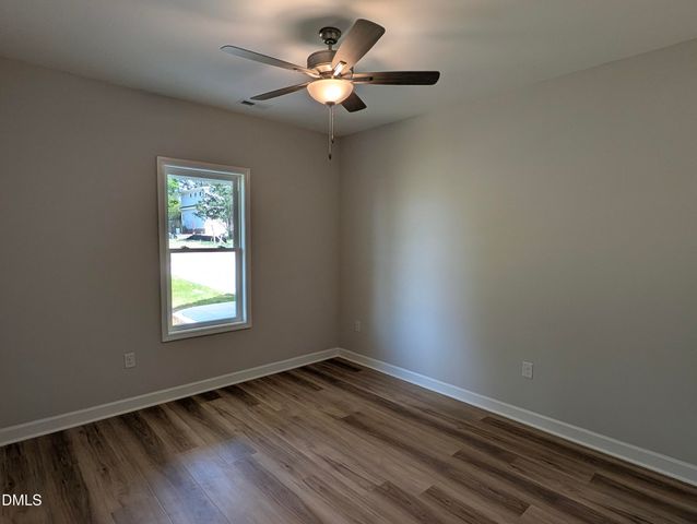 67 Oak Bluff Court, Fuquay Varina, NC 27526