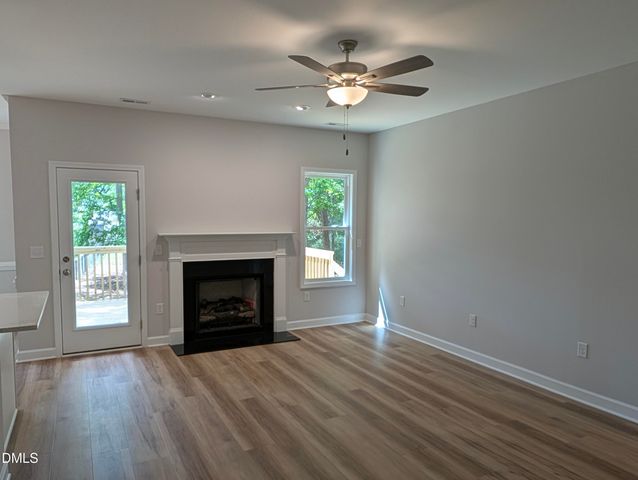 67 Oak Bluff Court, Fuquay Varina, NC 27526