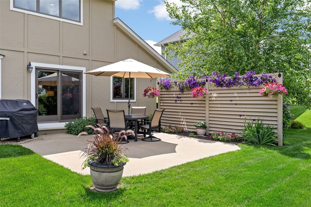 3120 Falcon Drive NE, Cedar Rapids, IA 52402