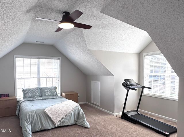 2001 Ambrose Park Lane, Cary, NC 27518