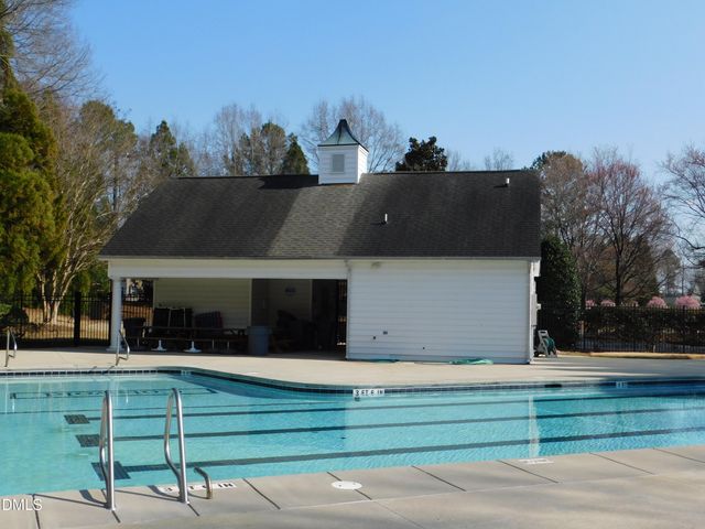 2001 Ambrose Park Lane, Cary, NC 27518