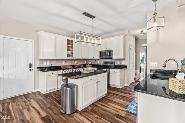 2001 Ambrose Park Lane, Cary, NC 27518