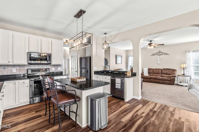 2001 Ambrose Park Lane, Cary, NC 27518