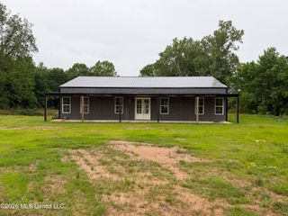 2405 Pleasant Hill Road, Nesbit, MS 38651