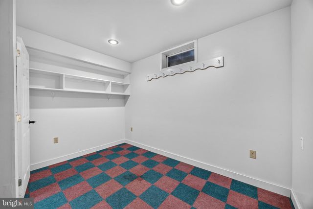 12 WESLEY WOODS CT, Kingsville, MD 21087