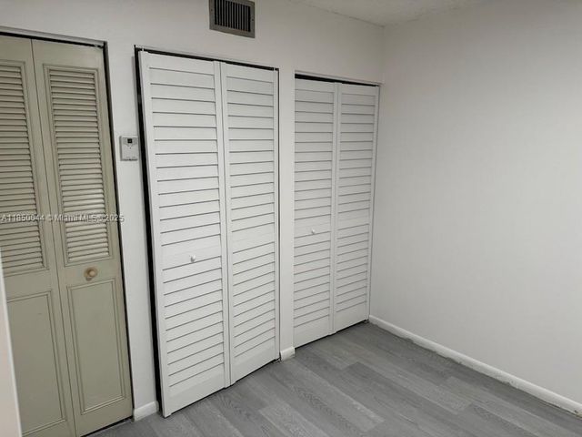 8625 NW 8th St 407, Miami, FL 33126
