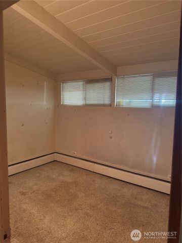 10419 Brook Lane SW, Lakewood, WA 98499