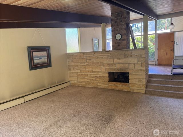 10419 Brook Lane SW, Lakewood, WA 98499