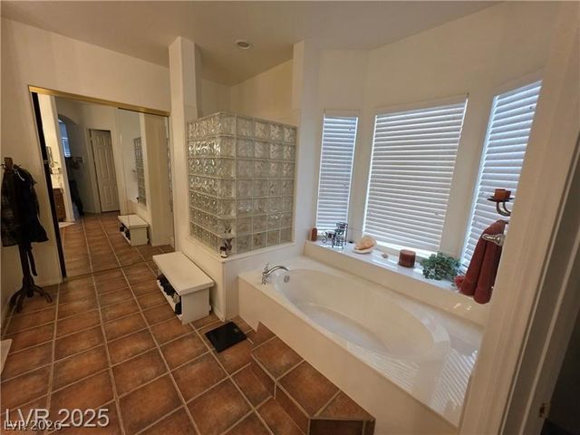5320 Polizze Avenue, Las Vegas, NV 89141