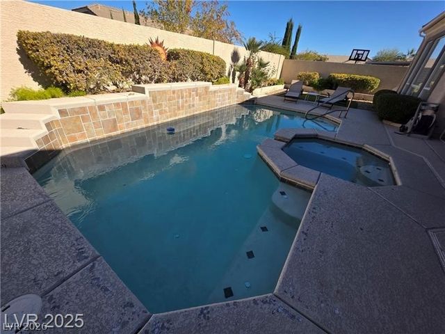 5320 Polizze Avenue, Las Vegas, NV 89141