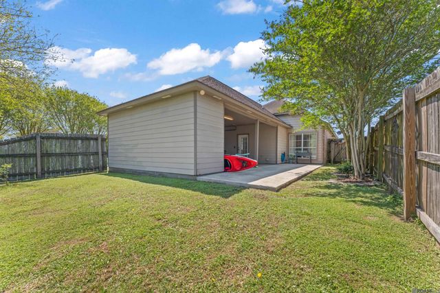 9099 Lake Mist Drive, Baton Rouge, LA 70810