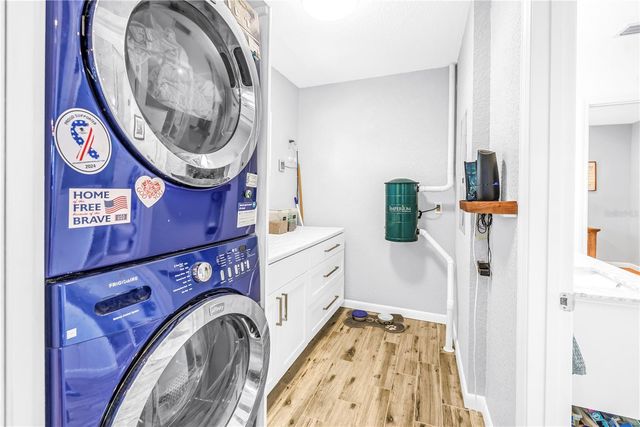 201 35TH AVENUE NE, St Petersburg, FL 33704