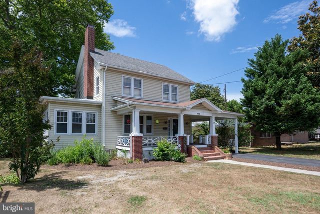 406 W MARKET ST, Georgetown, DE 19947