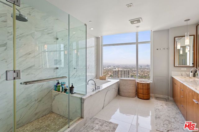 1 W Century Drive 23B, Los Angeles, CA 90067