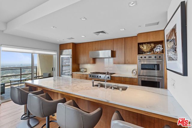 1 W Century Drive 23B, Los Angeles, CA 90067