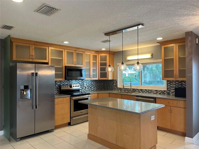 514 BAKER STREET, Orlando, FL 32806