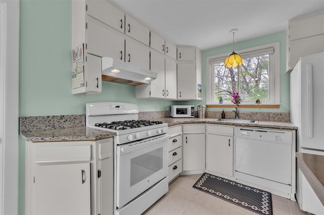 597 Kuehnle Avenue, Ann Arbor, MI 48103