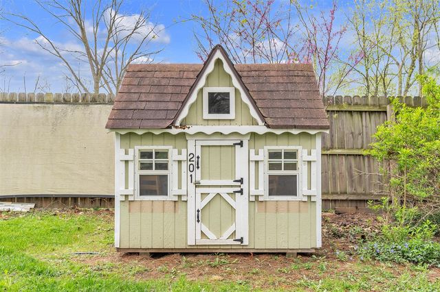 597 Kuehnle Avenue, Ann Arbor, MI 48103