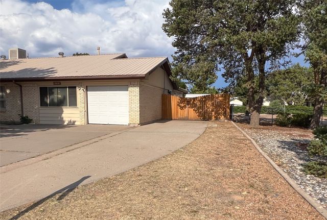 206 Rover, White Rock, NM 87547