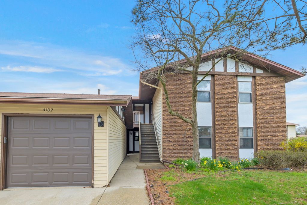 4182 192nd Court 253, Country Club Hills, IL 60478