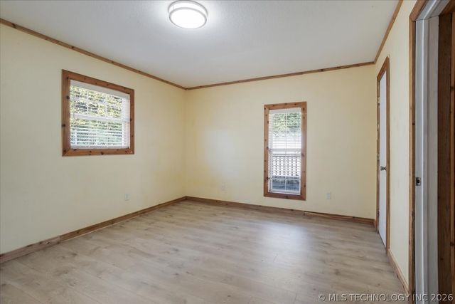 136 Pine Street, Mead, OK 73449