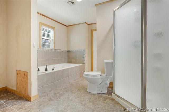 136 Pine Street, Mead, OK 73449