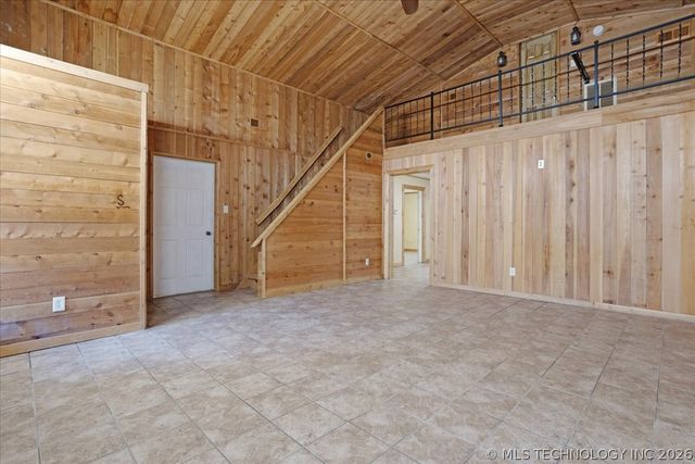 136 Pine Street, Mead, OK 73449