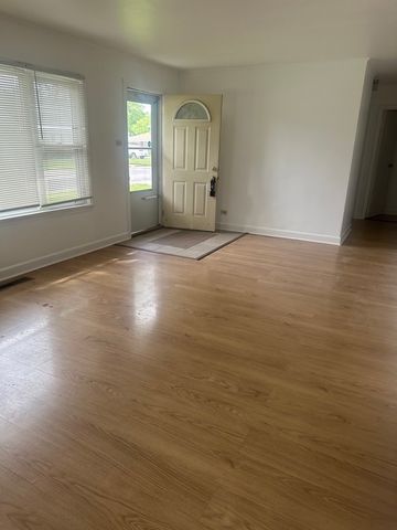 411 Huron Street, Park Forest, IL 60466