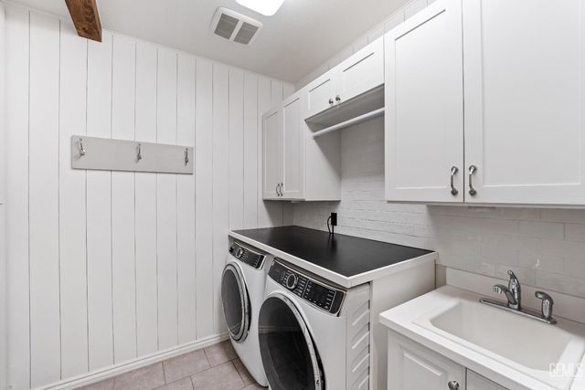 9707 Metropolitan Way, Bakersfield, CA 93311