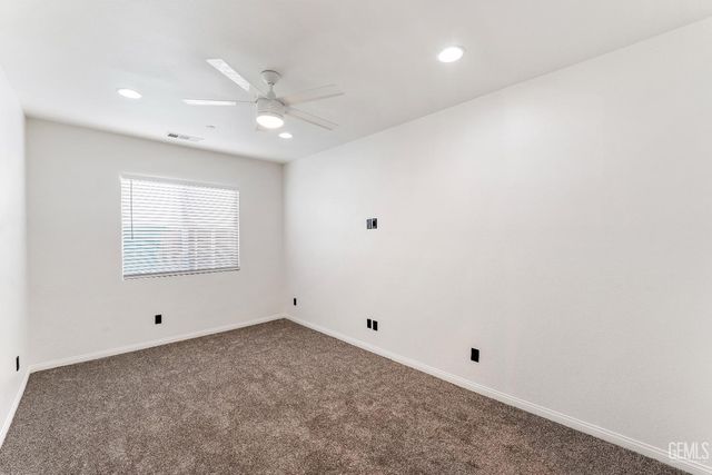 9707 Metropolitan Way, Bakersfield, CA 93311