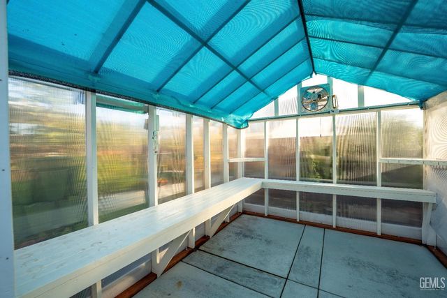 9707 Metropolitan Way, Bakersfield, CA 93311