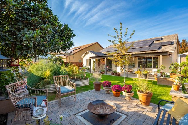 9707 Metropolitan Way, Bakersfield, CA 93311