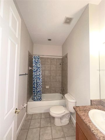 2303 KENSINGTON GARDEN LANE, Tampa, FL 33609