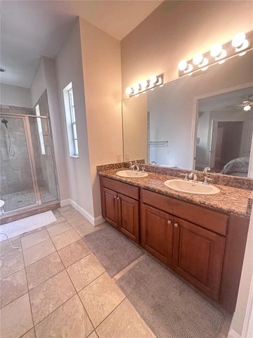 2303 KENSINGTON GARDEN LANE, Tampa, FL 33609