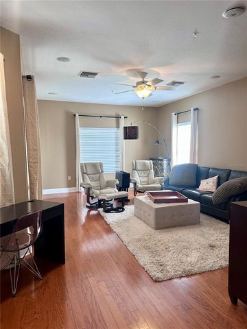 2303 KENSINGTON GARDEN LANE, Tampa, FL 33609