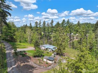 18818 Slough Lane SE, Yelm, WA 98597