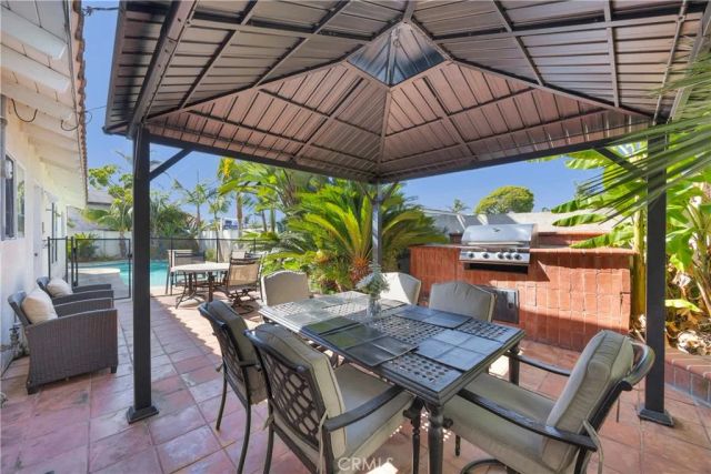 9112 Playa Drive, Huntington Beach, CA 92646