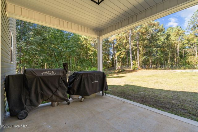 247 N Horace Walters Road, Raeford, NC 28376